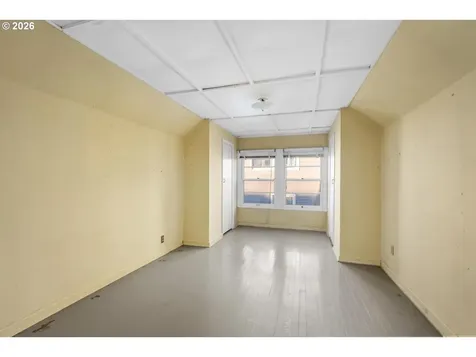 2115 SE 30th Avenue Portland OR 97214
