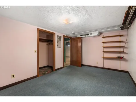 2115 SE 30th Avenue Portland OR 97214