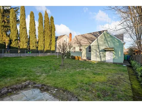 2115 SE 30th Avenue Portland OR 97214