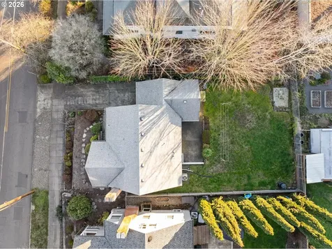 2115 SE 30th Avenue Portland OR 97214