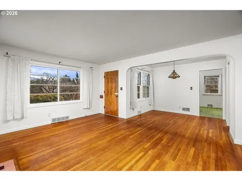 2115 SE 30th Avenue Portland OR 97214