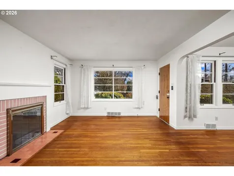 2115 SE 30th Avenue Portland OR 97214
