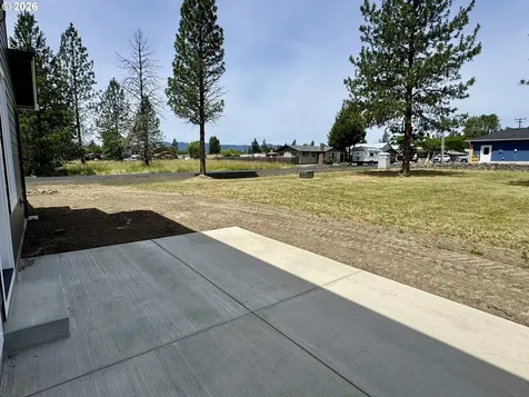 240 Miller Street Sutherlin OR 97479