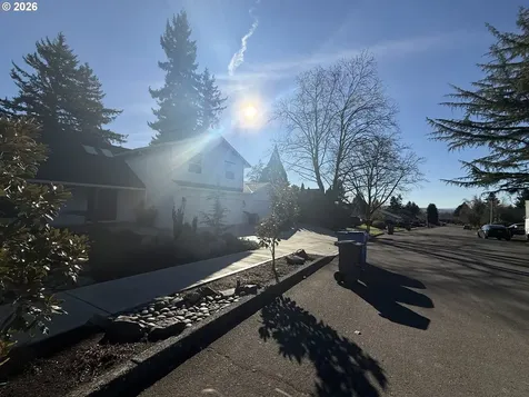2411 SE 150th Avenue Vancouver WA 98683