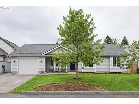 7137 NE Jessup Court Portland OR 97218