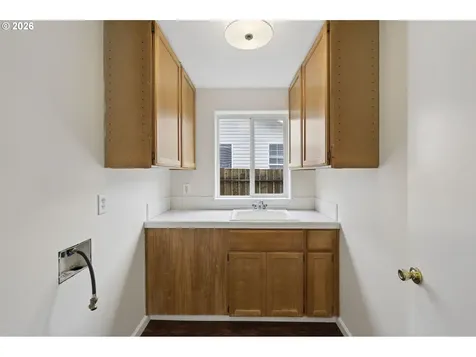 7137 NE Jessup Court Portland OR 97218