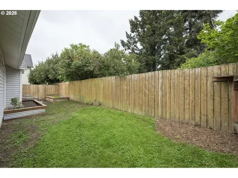 7137 NE Jessup Court Portland OR 97218