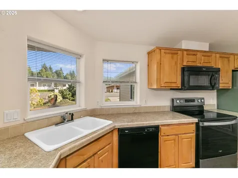 155 SE Whalesong Drive Depoe Bay OR 97341