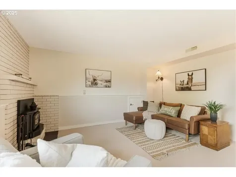31430 NE Canter Lane Sherwood OR 97140