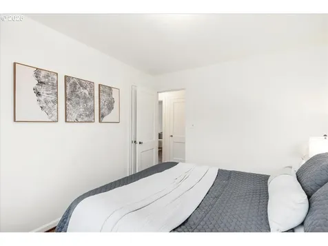 6426 N Moore Avenue Portland OR 97217