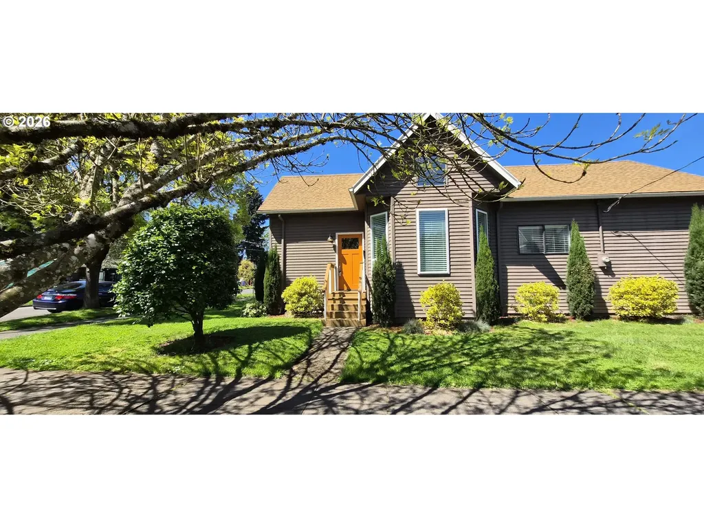 6849 SE Knight Street Portland OR 97206