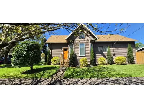 6849 SE Knight Street Portland OR 97206