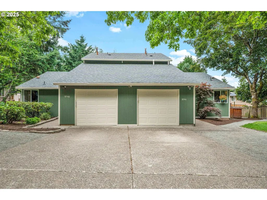 9744 SW Davies Road Beaverton OR 97008