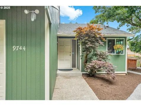 9744 SW Davies Road Beaverton OR 97008