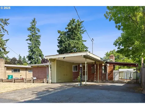 10743 SE Cora Street Portland OR 97266