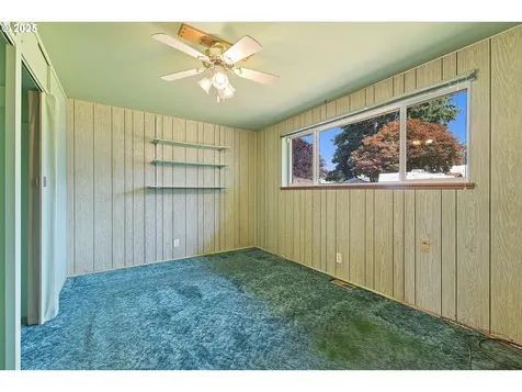 10743 SE Cora Street Portland OR 97266