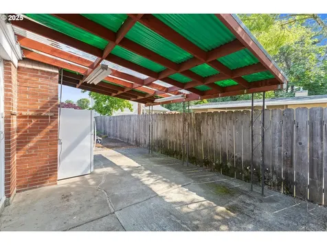 10743 SE Cora Street Portland OR 97266