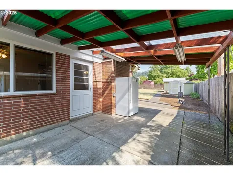 10743 SE Cora Street Portland OR 97266