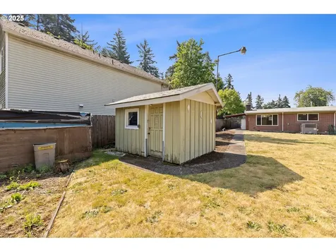 10743 SE Cora Street Portland OR 97266