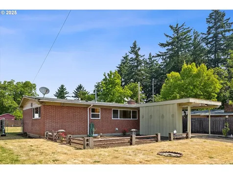 10743 SE Cora Street Portland OR 97266