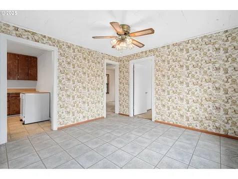 788 SW Cherry Street Dallas OR 97338
