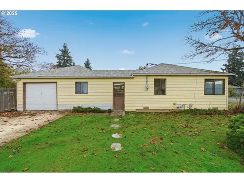 788 SW Cherry Street Dallas OR 97338