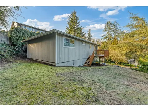 6306 SW 32nd Avenue Portland OR 97239