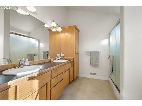 1635 Fairview Place Cottage Grove OR 97424