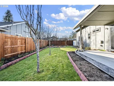 1635 Fairview Place Cottage Grove OR 97424