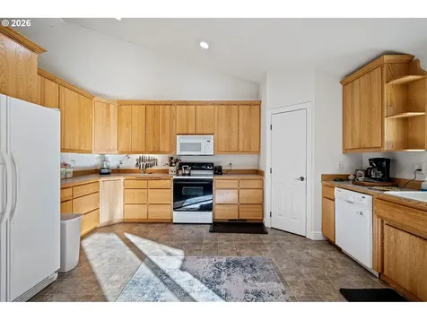 1635 Fairview Place Cottage Grove OR 97424