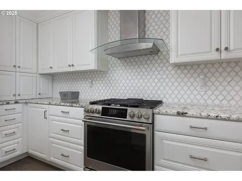 2151 NW Inlet Avenue Lincoln City OR 97367