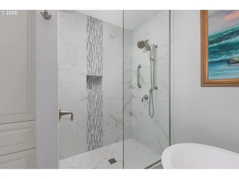 2151 NW Inlet Avenue Lincoln City OR 97367