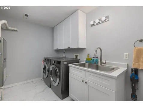 2151 NW Inlet Avenue Lincoln City OR 97367