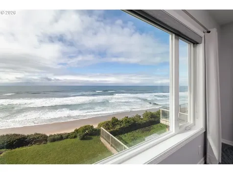2151 NW Inlet Avenue Lincoln City OR 97367