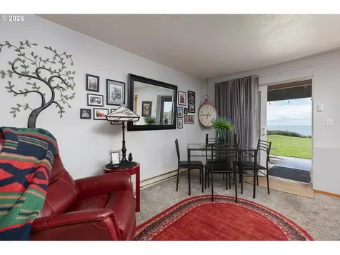 2151 NW Inlet Avenue Lincoln City OR 97367