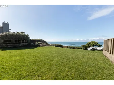 2151 NW Inlet Avenue Lincoln City OR 97367