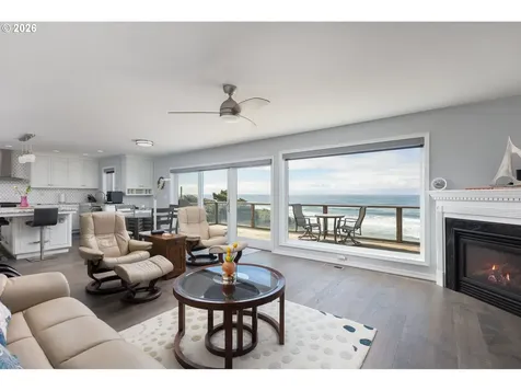 2151 NW Inlet Avenue Lincoln City OR 97367