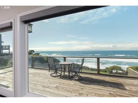 2151 NW Inlet Avenue Lincoln City OR 97367