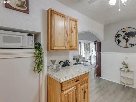 224 NW 11th Street Mcminnville OR 97128