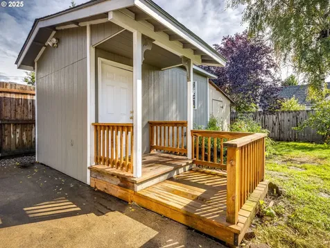 224 NW 11th Street Mcminnville OR 97128