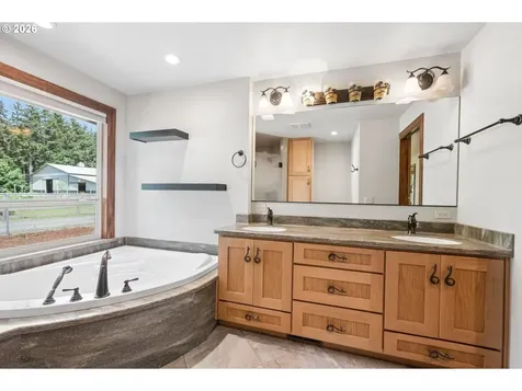 33670 Mckenzie View Drive Eugene OR 97408