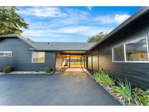 8408 NE 339th Street La Center WA 98629