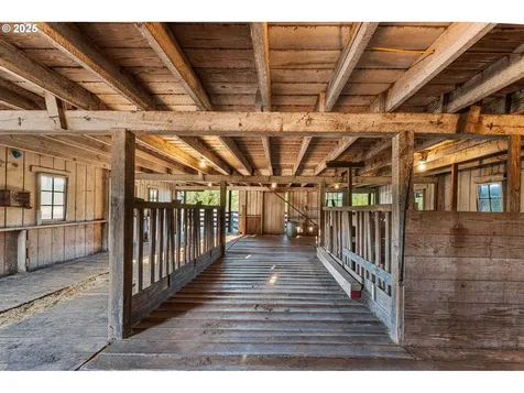 8408 NE 339th Street La Center WA 98629
