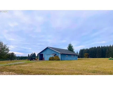4804 NE 379th Street La Center WA 98629