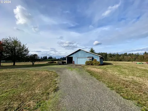 4804 NE 379th Street La Center WA 98629