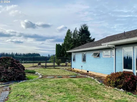 4804 NE 379th Street La Center WA 98629