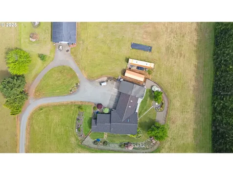 4804 NE 379th Street La Center WA 98629