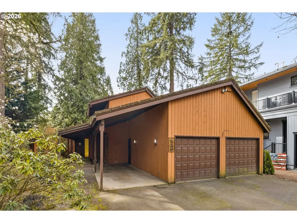 4760 Dogwood Drive Lake Oswego OR 97035