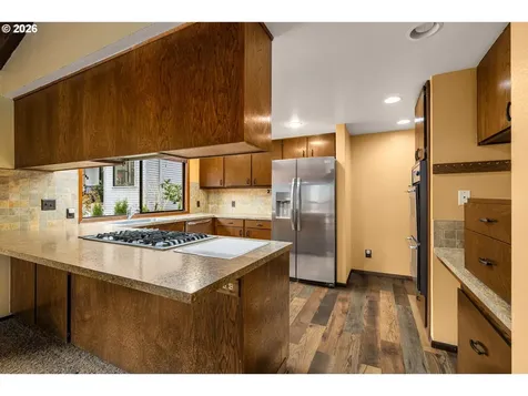 4760 Dogwood Drive Lake Oswego OR 97035