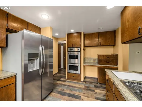 4760 Dogwood Drive Lake Oswego OR 97035